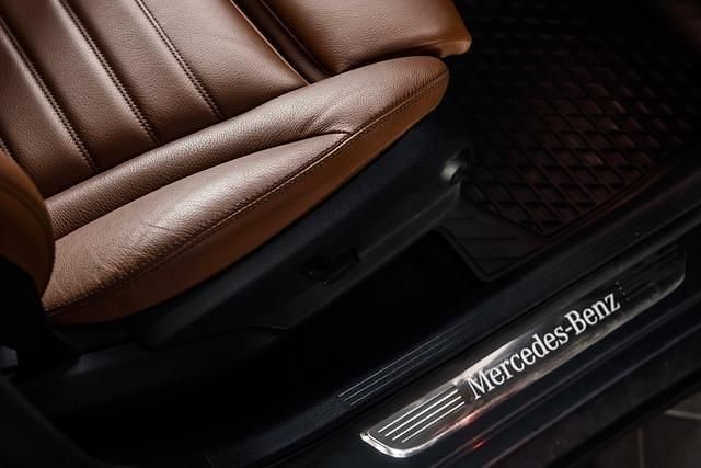 Grå Begagnad 2022 Mercedes GLC400d AMG Sportkupé | 560 000 kr - Bild 1/4