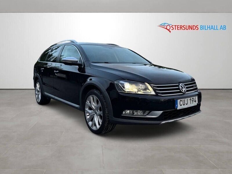 Svart Begagnad 2015 VW Passat Alltrack Kombi | 124 900 kr (Bra pris) - Bild 1/4