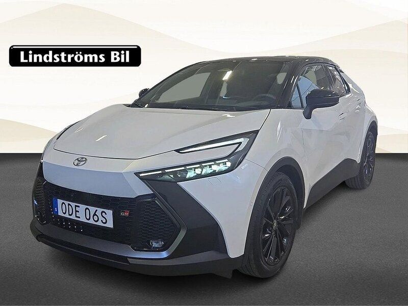 Vit Begagnad 2023 Toyota C-HR Sport SUV | 449 900 kr (Marknadspris) - Bild 1/3