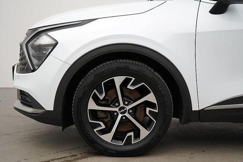 Begagnad Kia Sportage 179 HK (131 kW) 2022 Vit SUV