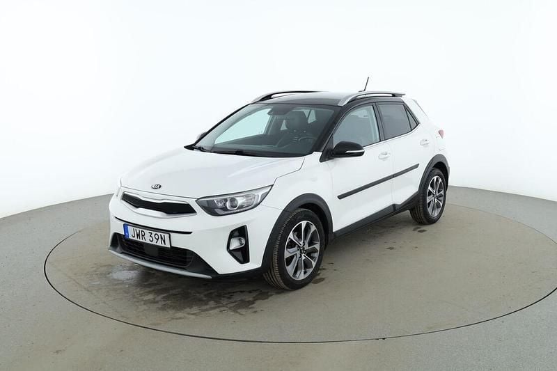 Vit Begagnad 2019 Kia Stonic Advance SUV | 174 000 kr (Marknadspris) - Bild 1/3