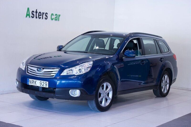 Mörkblå Begagnad 2011 Subaru Outback SUV | 75 000 kr (Bra pris) - Bild 1/4