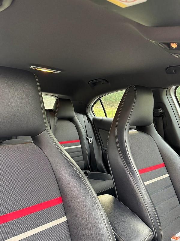 Begagnad Mercedes A180 122 HK (89 kW) 2014