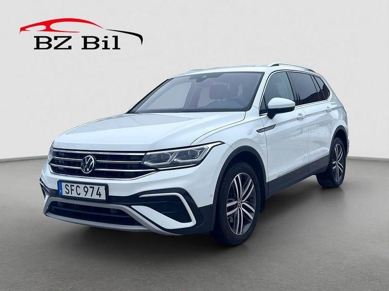 Begagnad VW Tiguan Allspace Elegance 200 HK (147 kW) 2022 Vit SUV