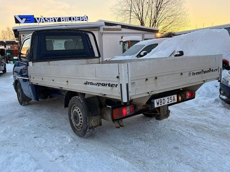 Begagnad VW T4 88 HK (64 kW) 2001 Blå Van