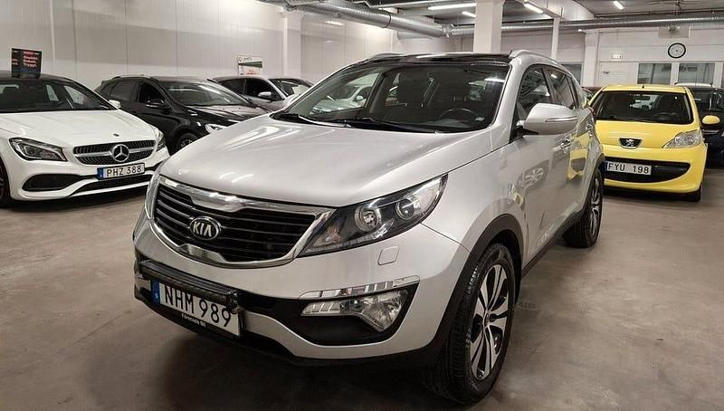 Grå Begagnad 2013 Kia Sportage SUV | 110 000 kr (Marknadspris) - Bild 1/3