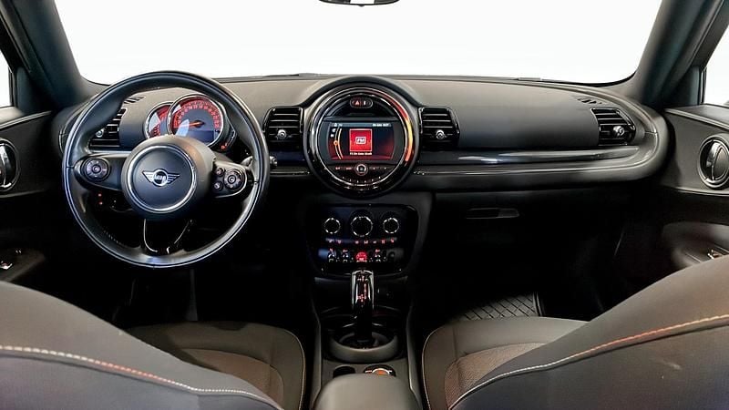 Begagnad Mini Cooper Clubman 2019 Svart Kombi