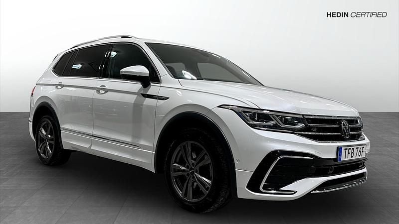 Begagnad VW Tiguan Allspace R-line 200 HK (147 kW) 2022 Vit SUV