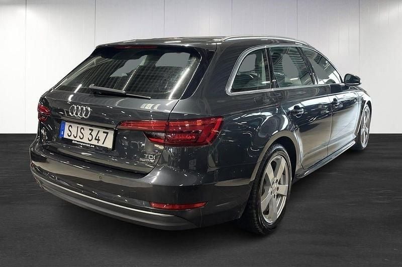 Begagnad Audi A4 Proline 190 HK (139 kW) 2017 Grå Kombi