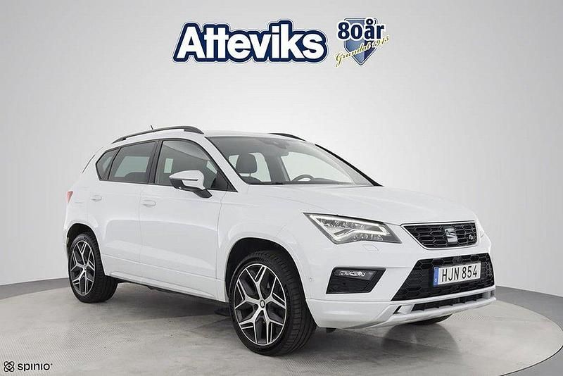 Vit Begagnad 2017 Seat Ateca 4Drive SUV | 227 900 kr (Lite dyr) - Bild 1/4