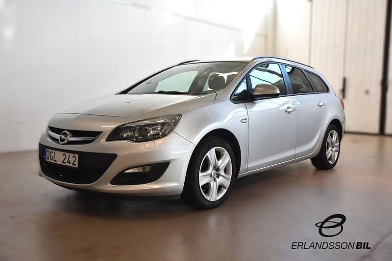 Grå Begagnad 2013 Opel Astra Enjoy Kombi | 59 900 kr (Marknadspris) - Bild 1/4