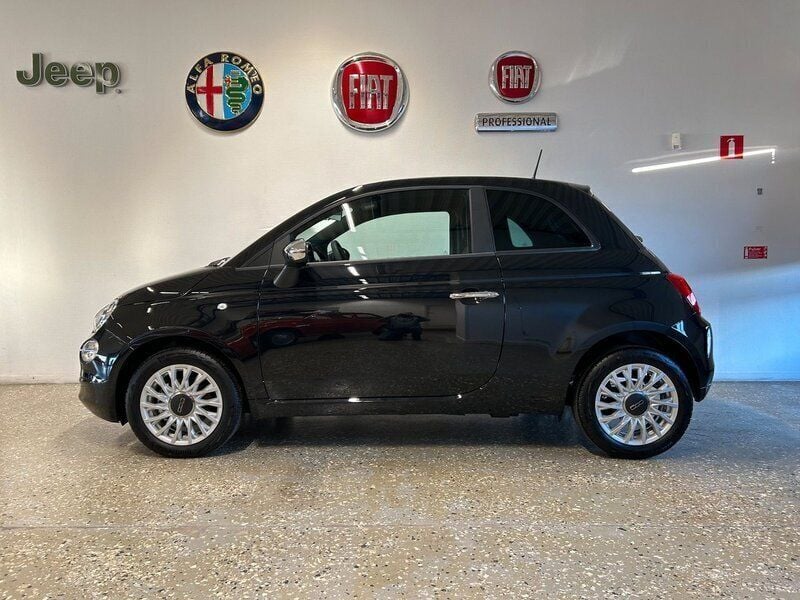 Begagnad Fiat 500 71 HK (52 kW) 2024 Svart Halvkombi