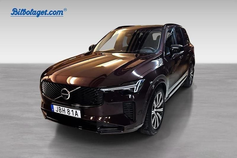 Röd Begagnad 2025 Volvo XC90 Ultra SUV | 899 000 kr - Bild 1/4
