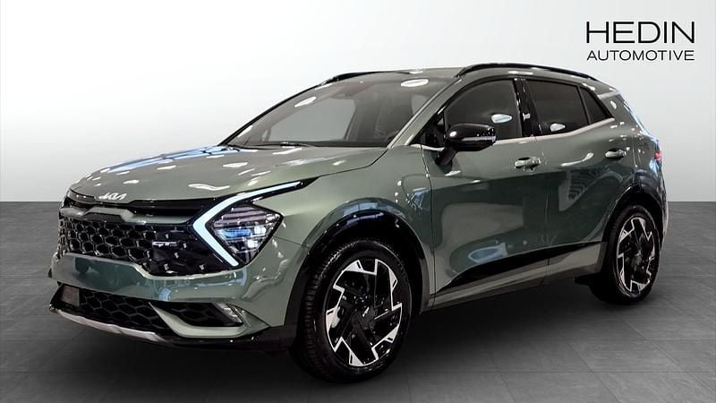 Grön (green) Ny 2025 Kia Sportage GT-Line SUV | 539 300 kr (Lite dyr) - Bild 1/4