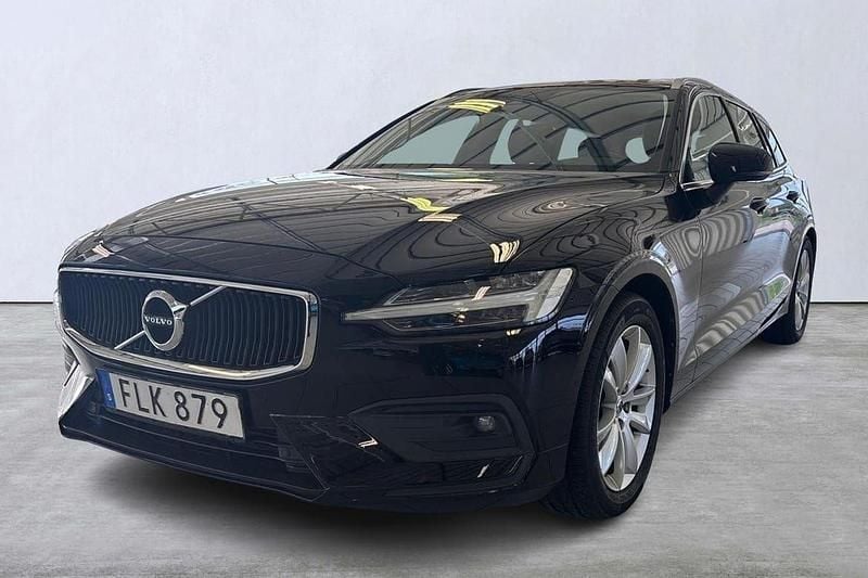 Svart Begagnad 2019 Volvo V60 Momentum Kombi | 219 900 kr (Marknadspris) - Bild 1/4