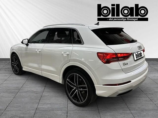 Begagnad Audi Q3 Advanced Plus 150 HK (110 kW) 2019 Ibisvit SUV
