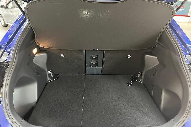 Ny Toyota Yaris Cross 2025 SUV