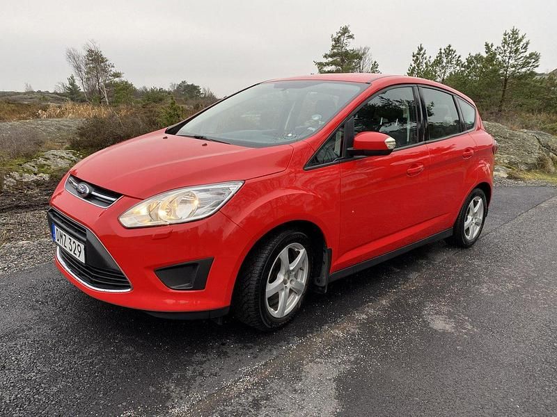 Röd Begagnad 2015 Ford C-MAX Trend Minibuss | 62 000 kr - Bild 1/4