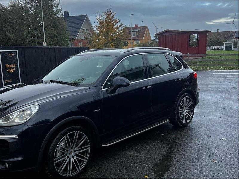 Begagnad 2015 Porsche Cayenne SUV | 410 000 kr - Bild 1/4