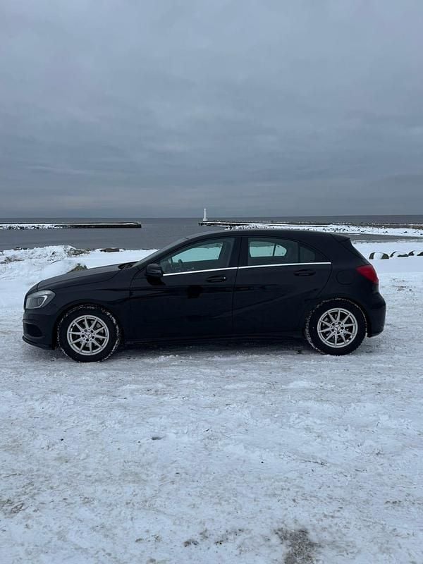 Begagnad Mercedes A200 156 HK (114 kW) 2015