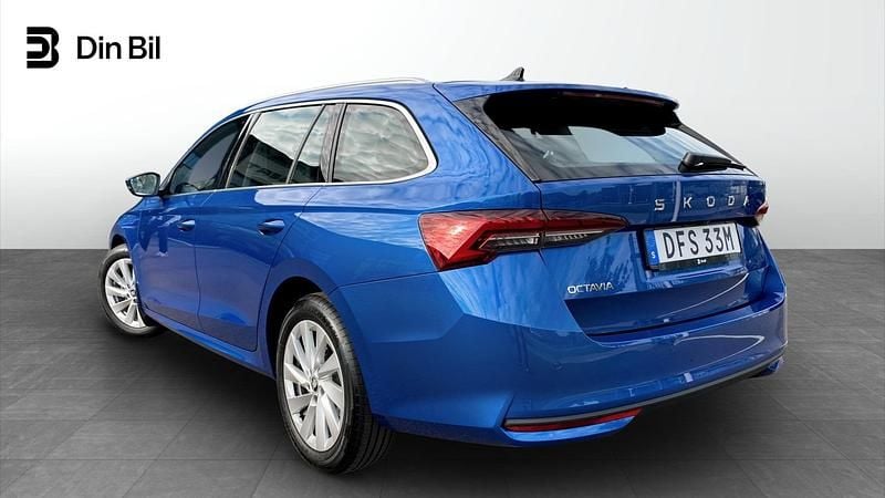 Begagnad Skoda Octavia Selection 116 HK (85 kW) 2024 Blå Kombi