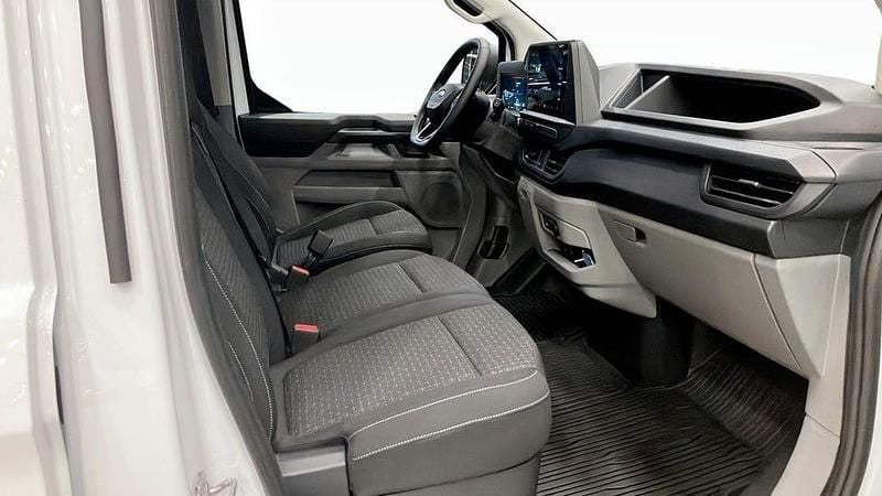 Ny Ford Transit Custom Trend 136 HK (100 kW) 2025 Vit Van