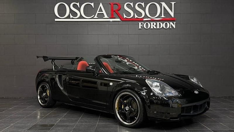 Begagnad Toyota MR2 141 HK (103 kW) 2002 Svart Cab