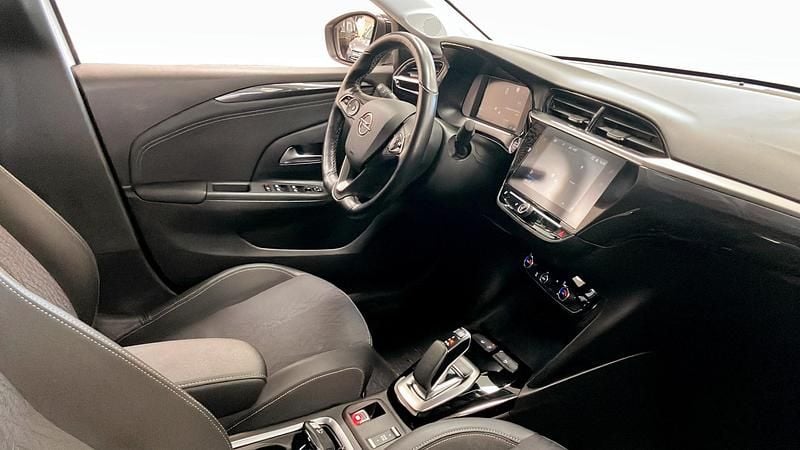 Begagnad Opel Corsa-e Elegance 100 kW (136 HK) 2020 Vit Halvkombi