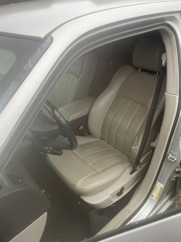 Begagnad 2007 Chrysler 300C Touring Kombi | 13 000 kr (Bra pris) - Bild 1/3