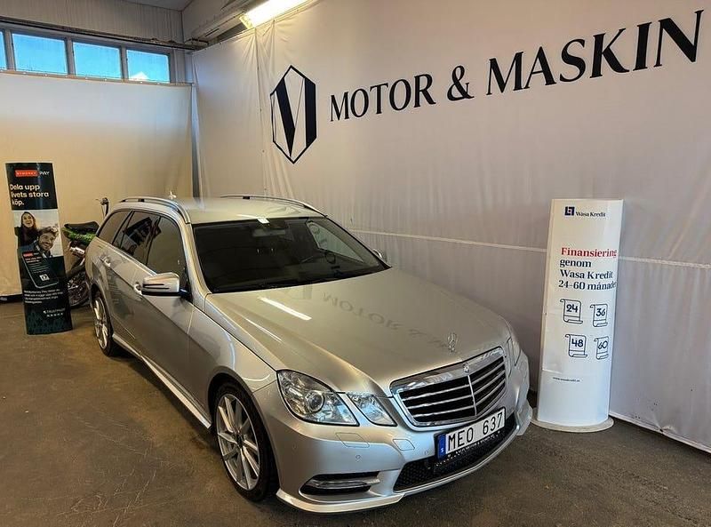 Silver Begagnad 2013 Mercedes E250 Avantgarde Kombi | 149 900 kr (Marknadspris) - Bild 1/4