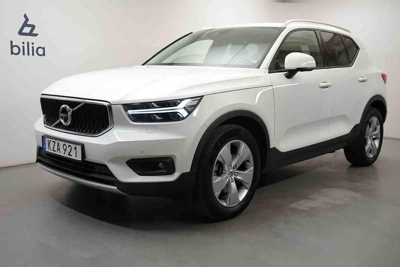 Vit Begagnad 2019 Volvo XC40 SUV | 264 900 kr - Bild 1/1