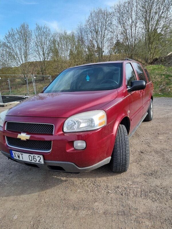 Röd Begagnad 2005 Chevrolet Uplander Minibuss | 49 000 kr - Bild 1/4