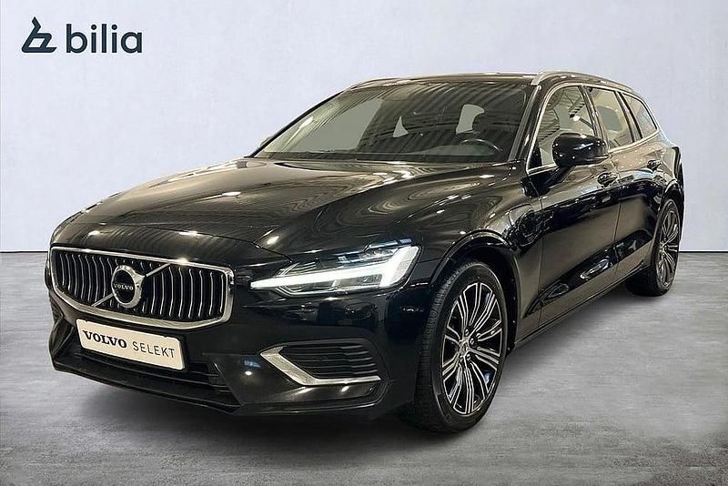 Svart Begagnad 2020 Volvo V60 Inscription Kombi | 279 900 kr (Marknadspris) - Bild 1/3