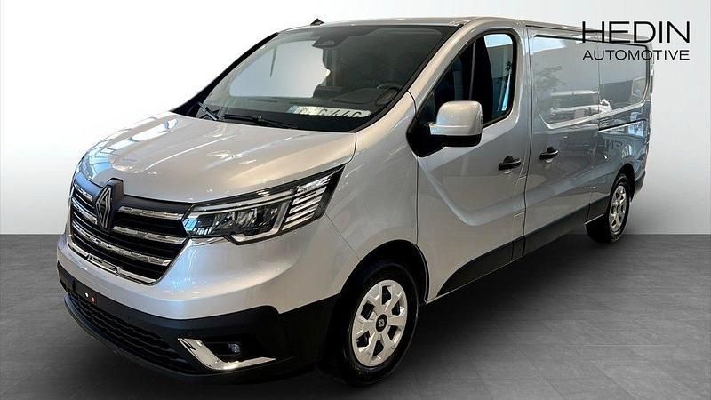 Grå (silver) Ny 2025 Renault Trafic Van | 526 875 kr - Bild 1/4