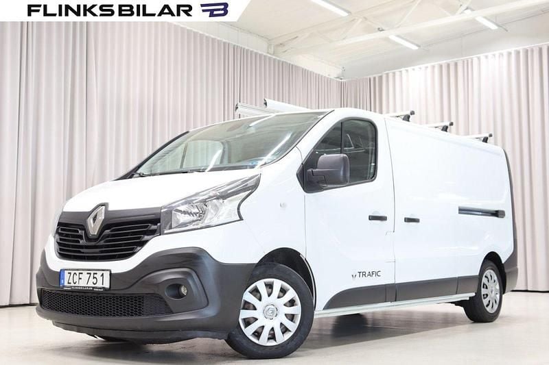 Vit Begagnad 2018 Renault Trafic Van | 139 900 kr (Bra pris) - Bild 1/4