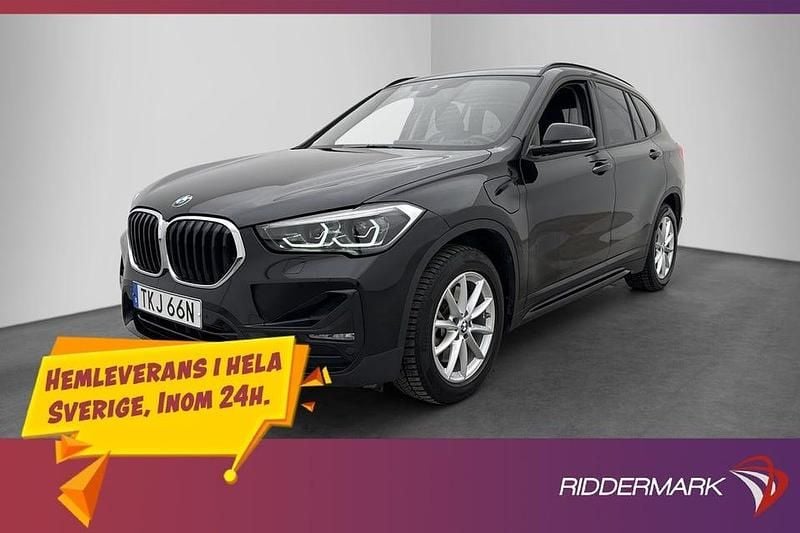 Svart Begagnad 2022 BMW X1 Sport Line SUV | 319 900 kr - Bild 1/3