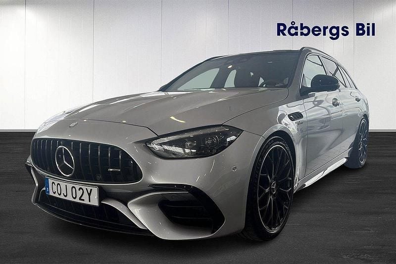 Silver Begagnad 2023 Mercedes C63 S E Performance AMG Kombi | 869 800 kr - Bild 1/4