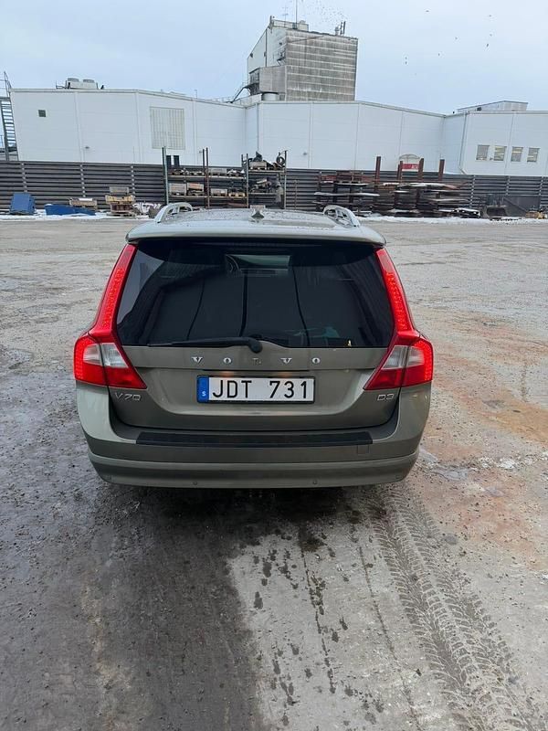 Begagnad Volvo V70 163 HK (119 kW) 2011 Kombi