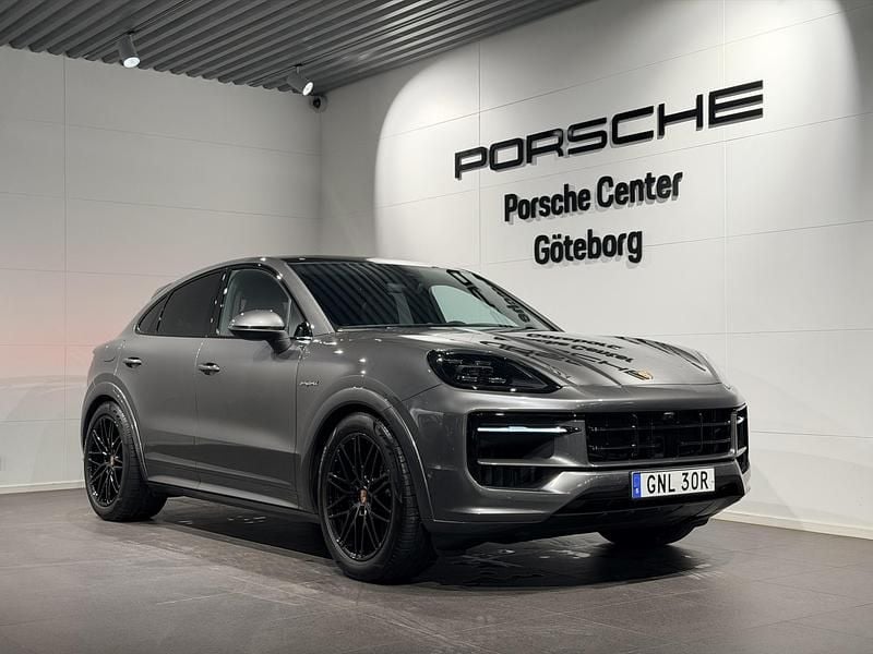 Begagnad Porsche Cayenne 2025 Grå SUV