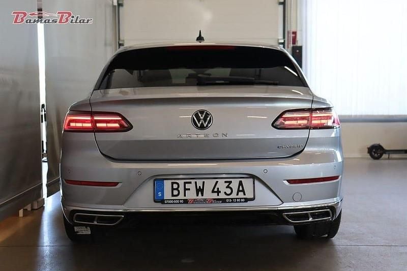 Begagnad VW Arteon R 156 HK (114 kW) 2021 Silver Kombi