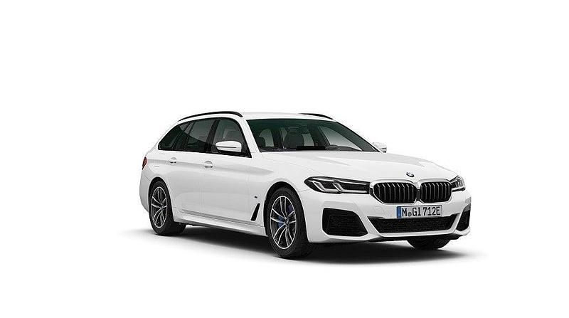 Vit Begagnad 2021 BMW 530 M Sport Kombi | 349 500 kr - Bild 1/4