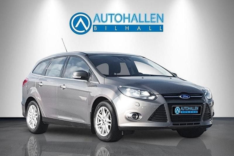 Brun Begagnad 2013 Ford Focus Titanium Kombi | 72 900 kr (Dyr) - Bild 1/4