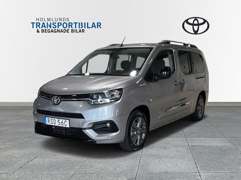 Silver Begagnad 2023 Toyota Proace Verso City Kombi | 449 900 kr - Bild 1/4