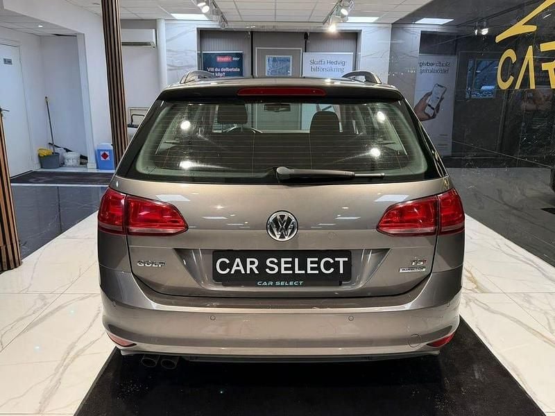 Begagnad VW Golf VII 124 HK (91 kW) 2014 Grå Kombi
