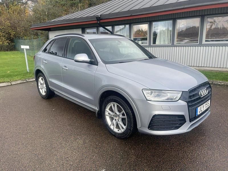 Silver Begagnad 2018 Audi Q3 Comfort SUV | 160 000 kr - Bild 1/4