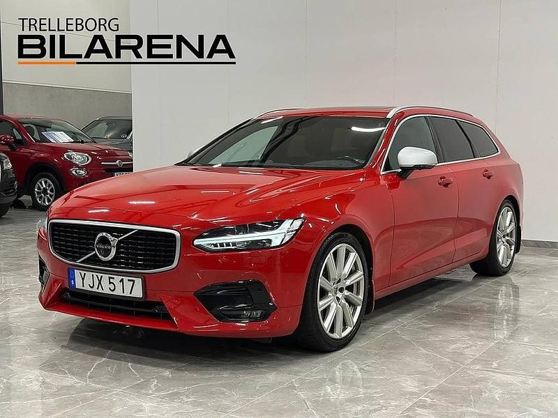 Begagnad Volvo V90 R-Design 190 HK (139 kW) 2017 Röd Kombi