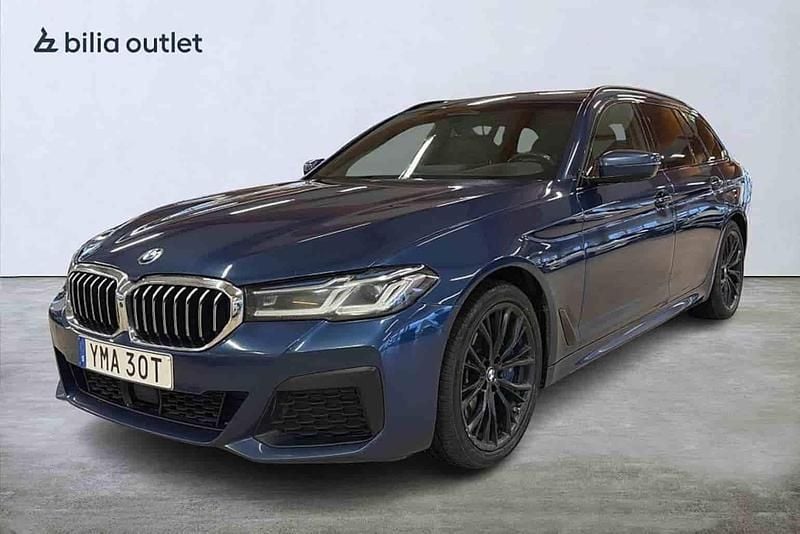 Blå Begagnad 2021 BMW 540 Kombi | 449 900 kr - Bild 1/1