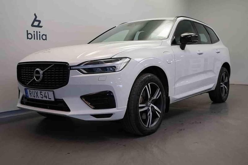 Vit Begagnad 2020 Volvo XC60 R-Design SUV | 419 500 kr - Bild 1/1