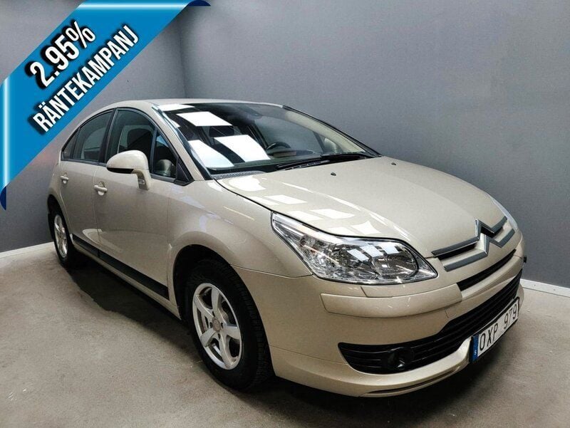 Ljusbrun (brun) Begagnad 2007 Citroën C4 Halvkombi | 24 900 kr - Bild 1/4