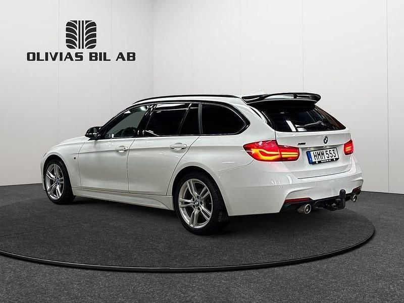 Begagnad BMW 320 M Sport 184 HK (135 kW) 2018 Vit Kombi